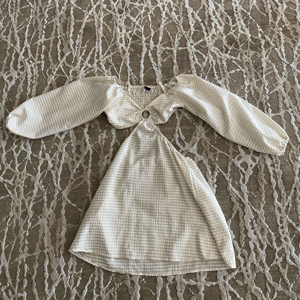 H&M Cream Checkered Mini Dress
